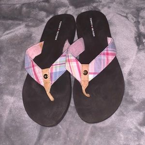 Tommy Hilfiger flip flops